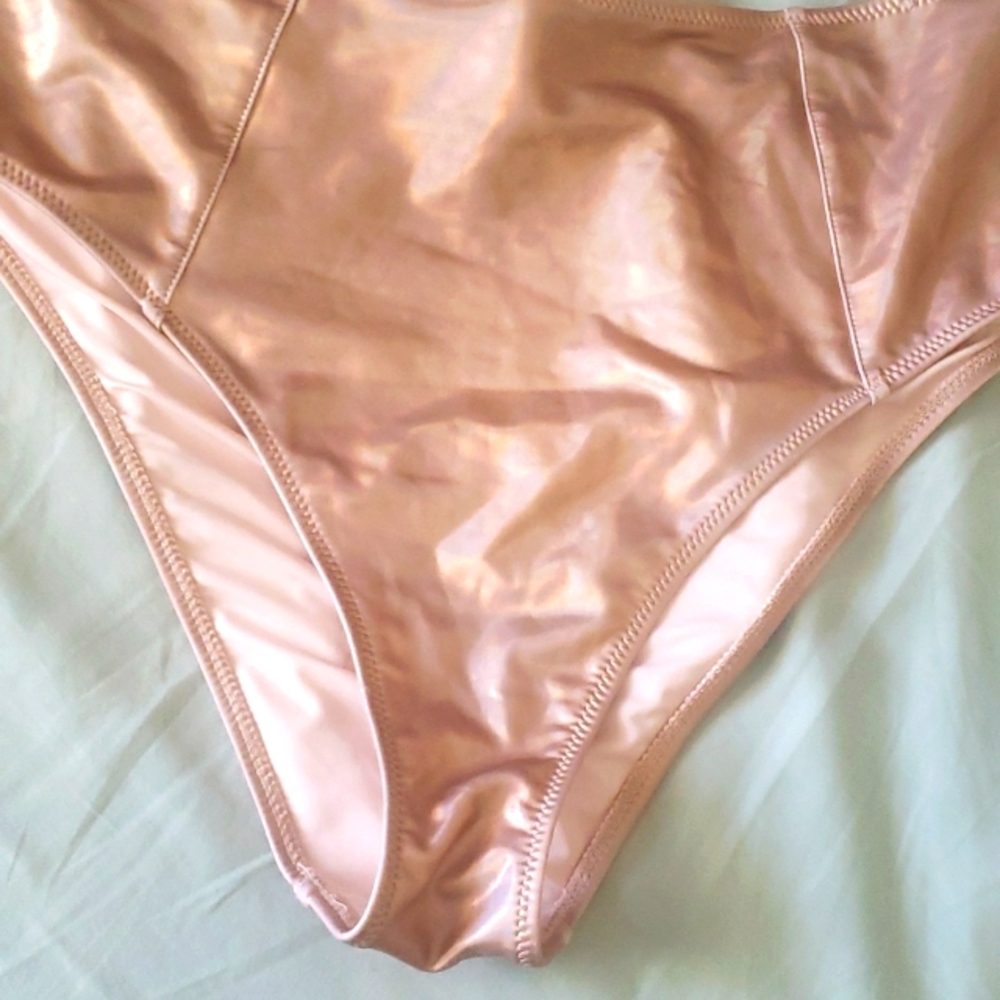 Rose Gold High Rise Bikini bottom - Picture 2 of 4